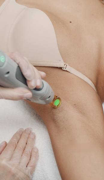 Épilation laser : ce qu’on ne vous dit pas (et pourquoi tout commence par un bon diagnostic)