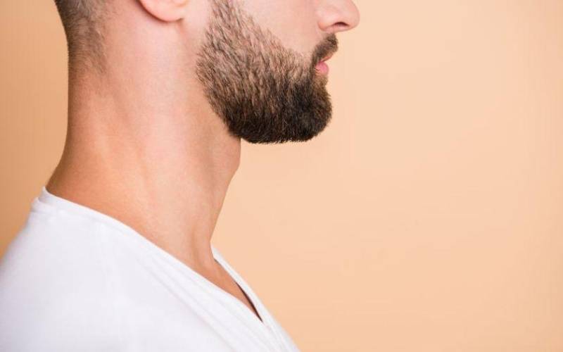 Épilation laser homme de la nuque et de l’arrière tête à Marseille 13011 La Valentine pour une finition propre longue durée.Épilation laser homme de la nuque et de l’arrière tête à Marseille 13011 La Valentine pour une finition propre longue durée.