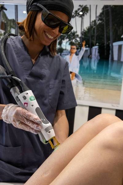 Épilation laser pour peau sensible à Marseille 13009 Sainte-Marguerite : traitement doux et adapté pour une peau apaisée et sans irritation.